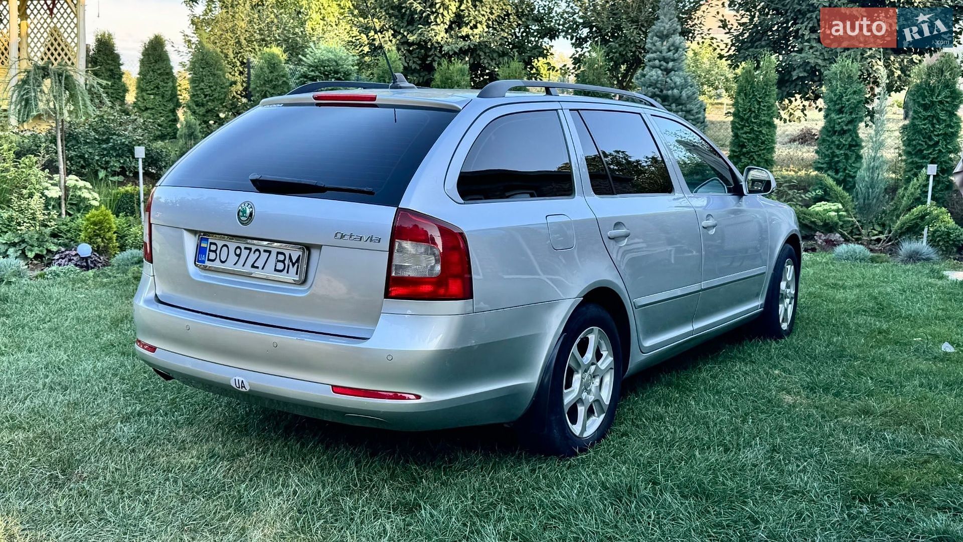 Skoda Octavia 2011 VIN TMBGE61ZXC2077872 фото оголошення 2 з 14
