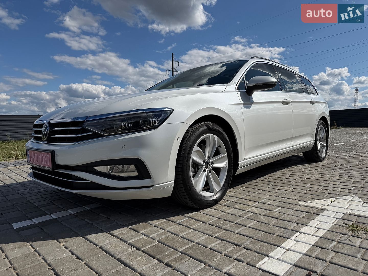 Volkswagen Passat 2022 VIN WVWZZZ3CZNE070785 фото оголошення 6 з 234