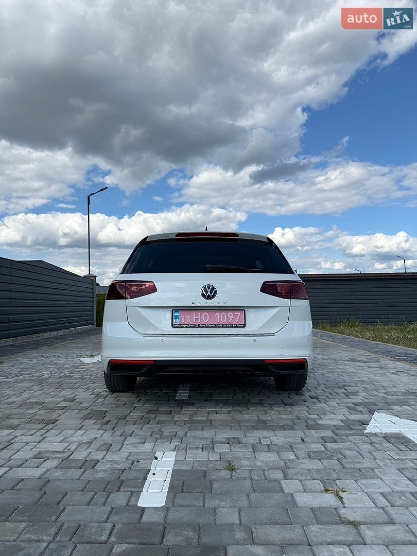 Volkswagen Passat 2022 VIN WVWZZZ3CZNE070785 фото оголошення 17 з 234