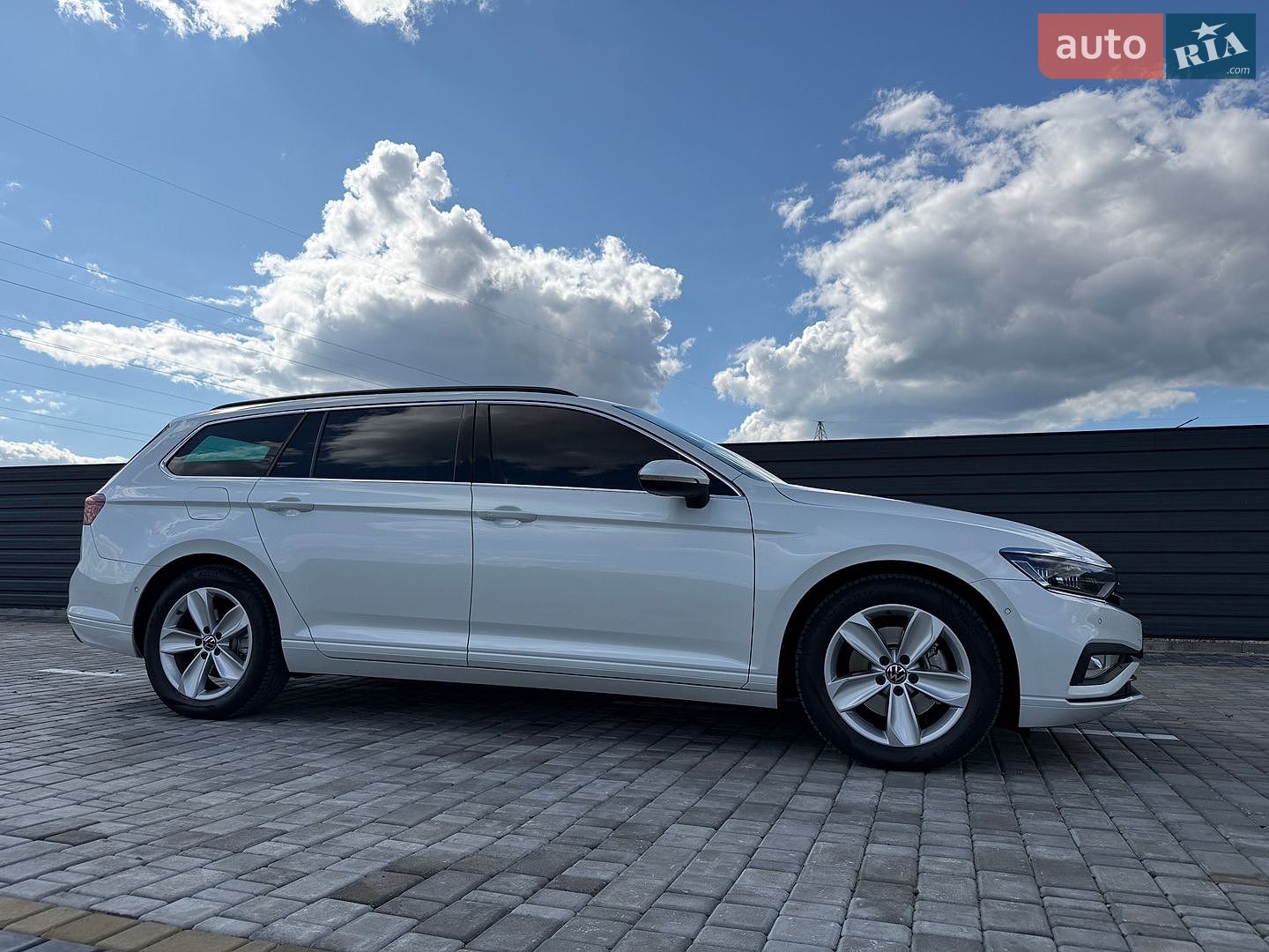 Volkswagen Passat 2022 VIN WVWZZZ3CZNE070785 фото оголошення 22 з 234