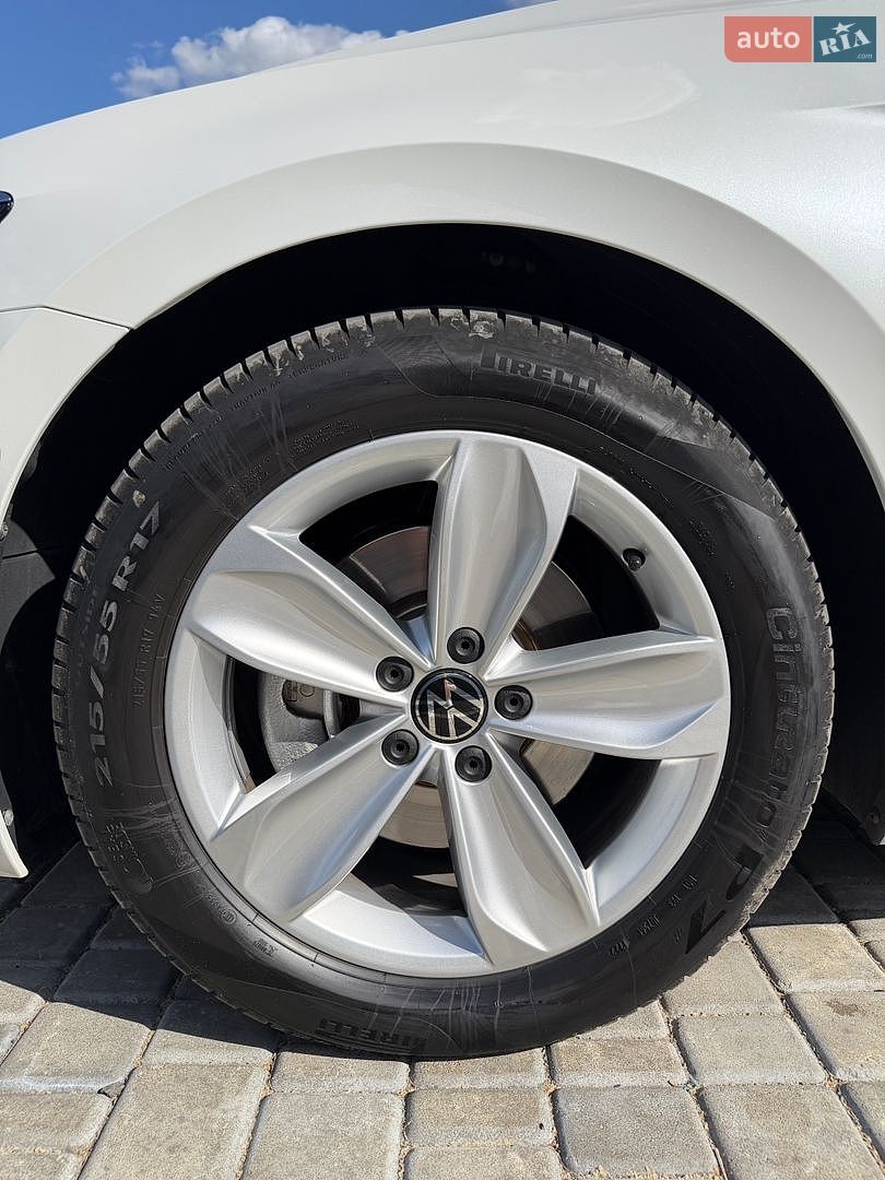 Volkswagen Passat 2022 VIN WVWZZZ3CZNE070785 фото оголошення 37 з 234