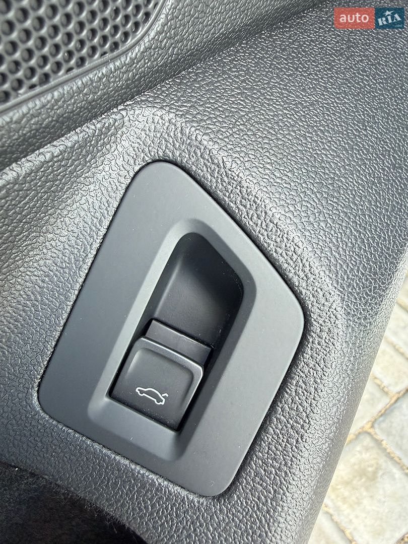 Volkswagen Passat 2022 VIN WVWZZZ3CZNE070785 фото оголошення 98 з 234