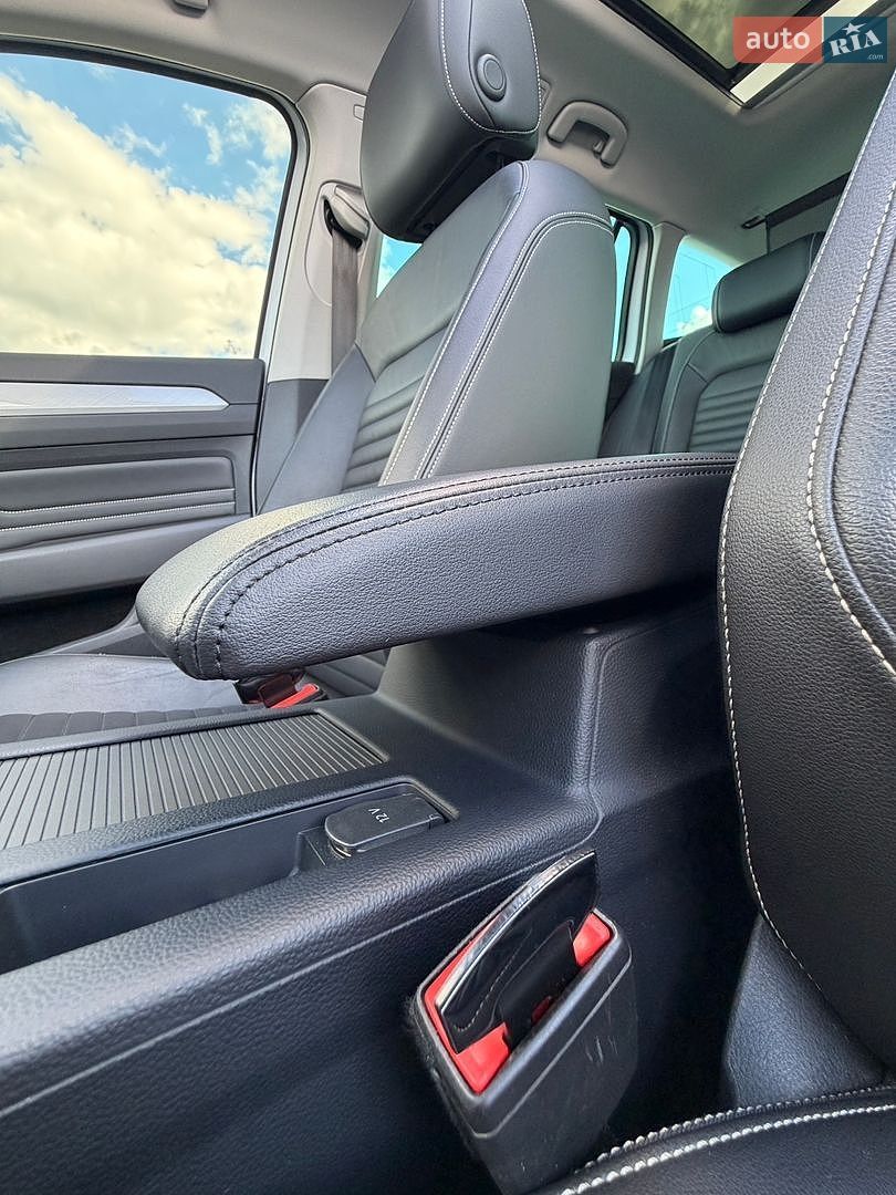 Volkswagen Passat 2022 VIN WVWZZZ3CZNE070785 фото оголошення 120 з 234