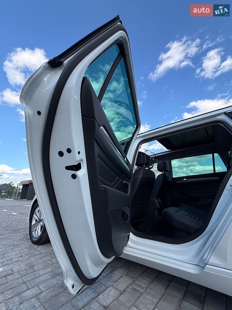 Volkswagen Passat 2022 VIN WVWZZZ3CZNE070785 фото оголошення 122 з 234