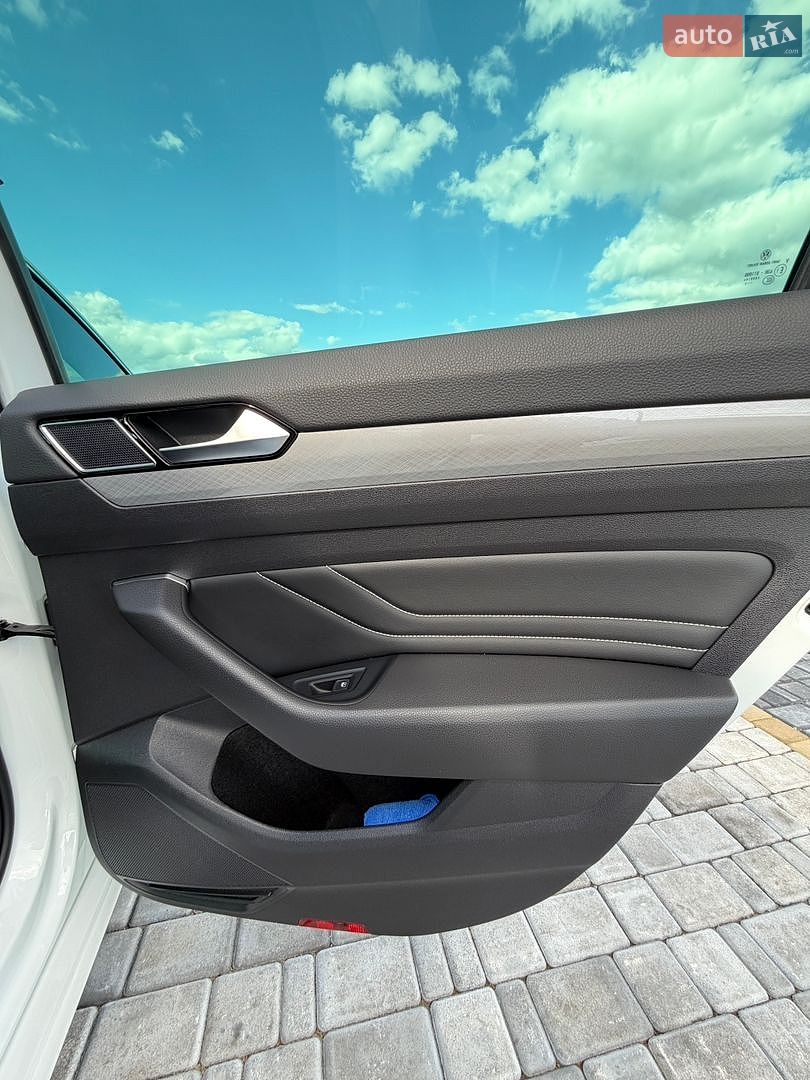 Volkswagen Passat 2022 VIN WVWZZZ3CZNE070785 фото оголошення 136 з 234