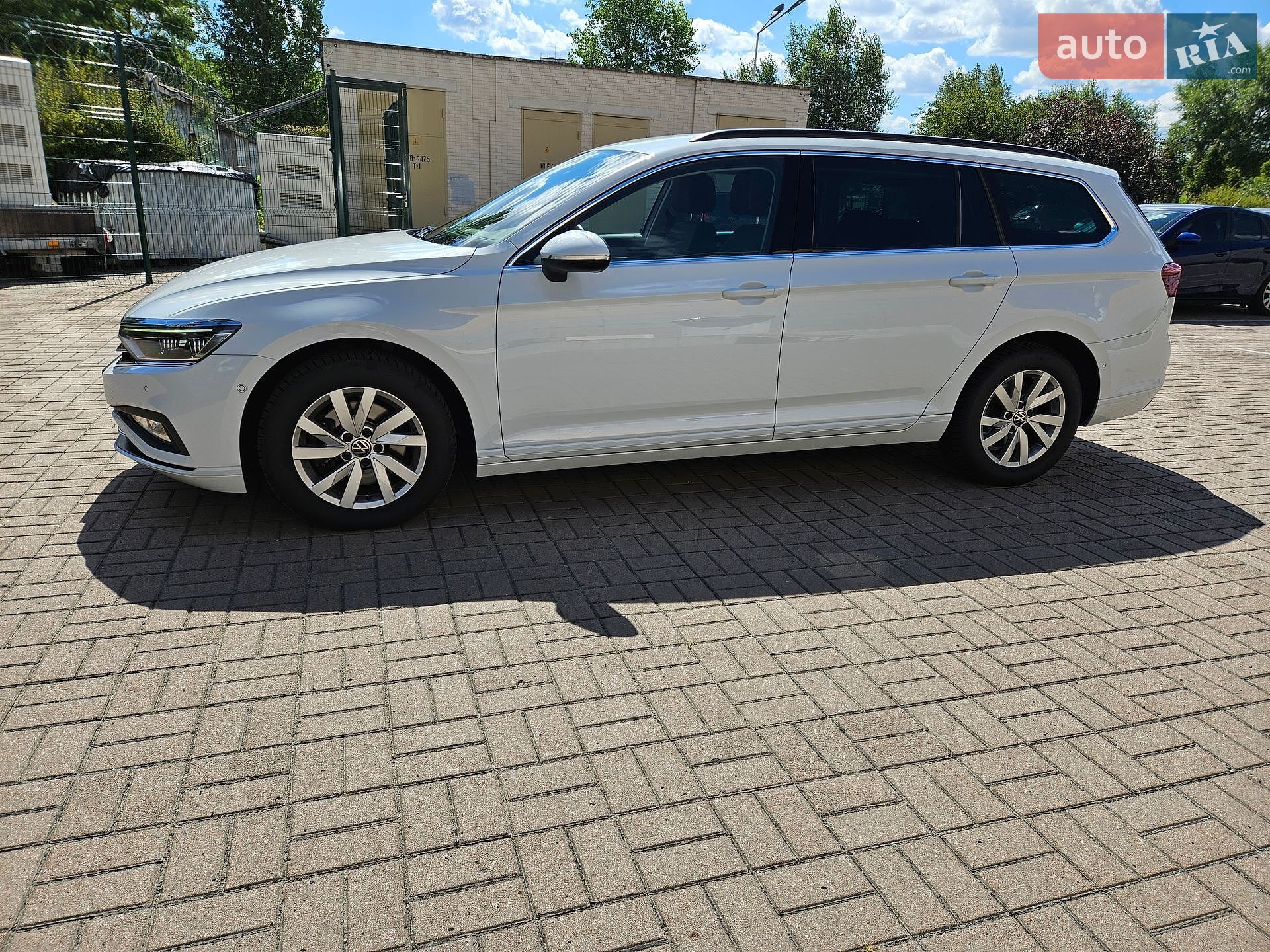 Volkswagen Passat 2023 VIN WVWZZZ3CZPE075978 фото оголошення 5 з 116