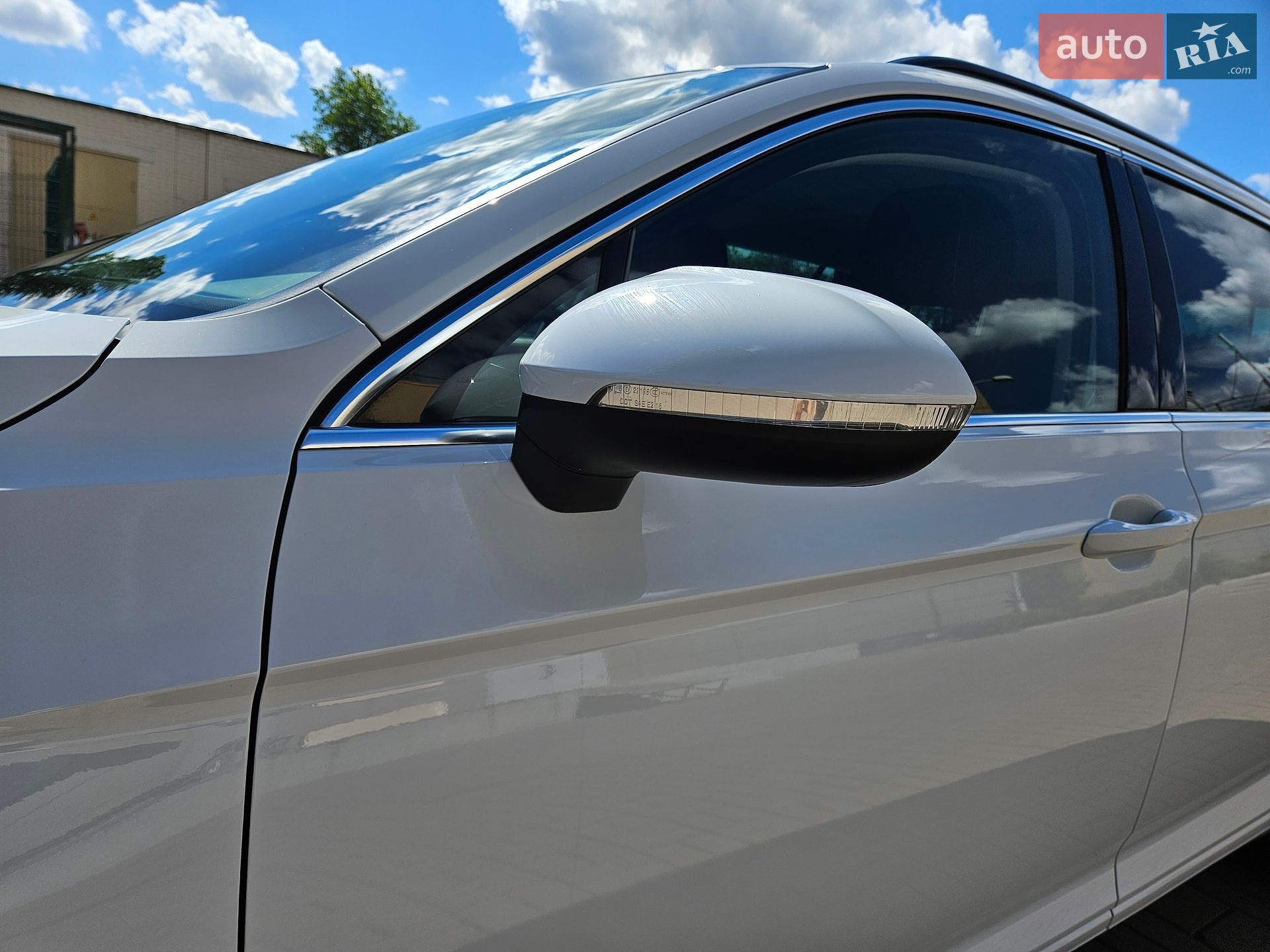 Volkswagen Passat 2023 VIN WVWZZZ3CZPE075978 фото оголошення 23 з 116
