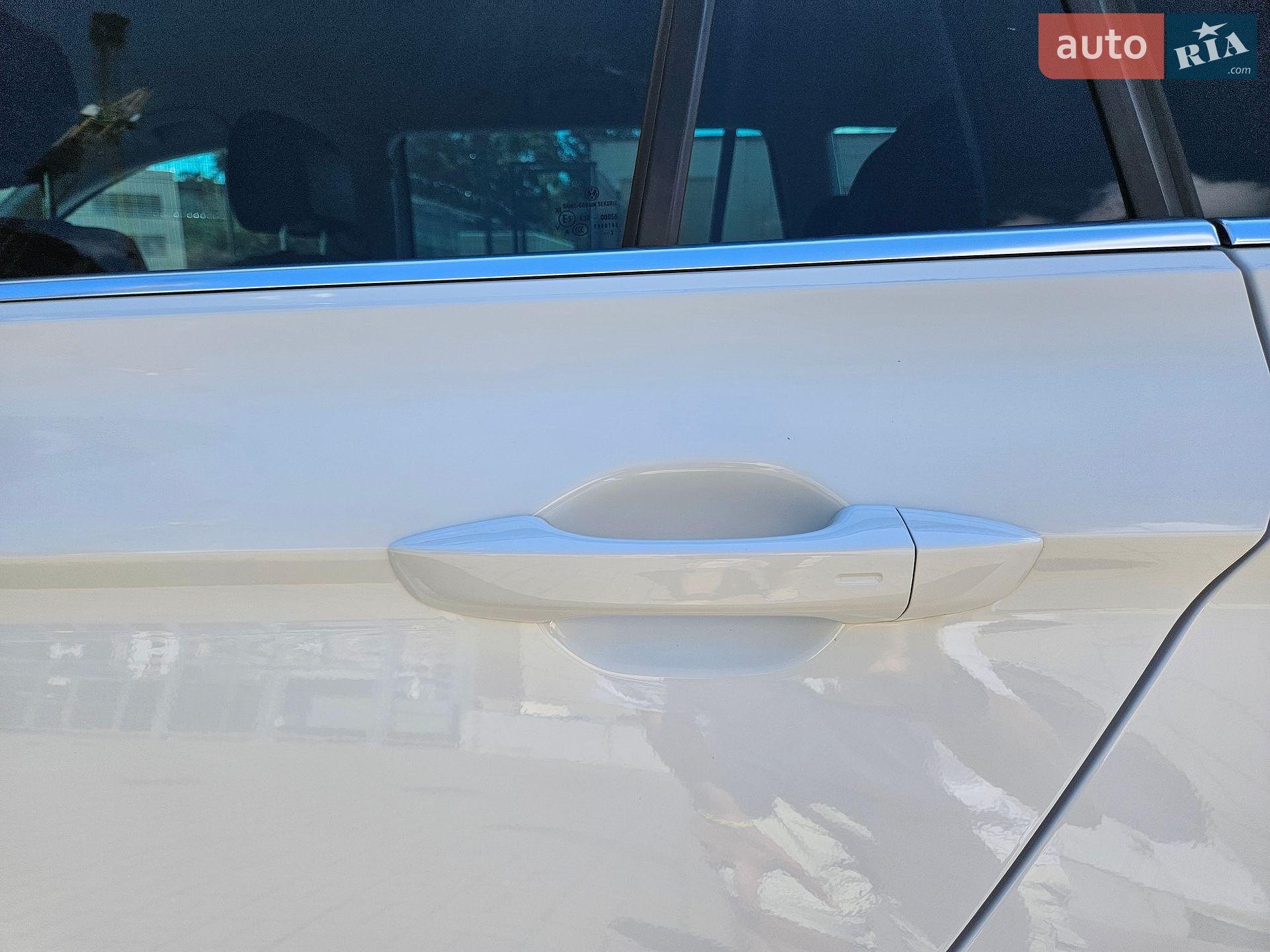 Volkswagen Passat 2023 VIN WVWZZZ3CZPE075978 фото оголошення 25 з 116
