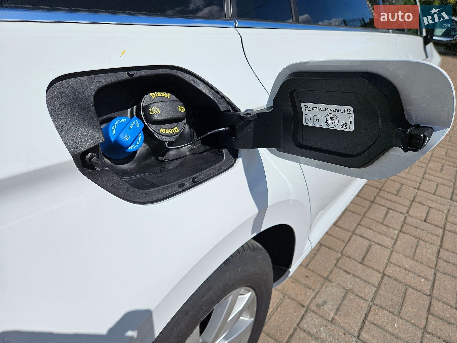 Volkswagen Passat 2023 VIN WVWZZZ3CZPE075978 фото оголошення 34 з 116