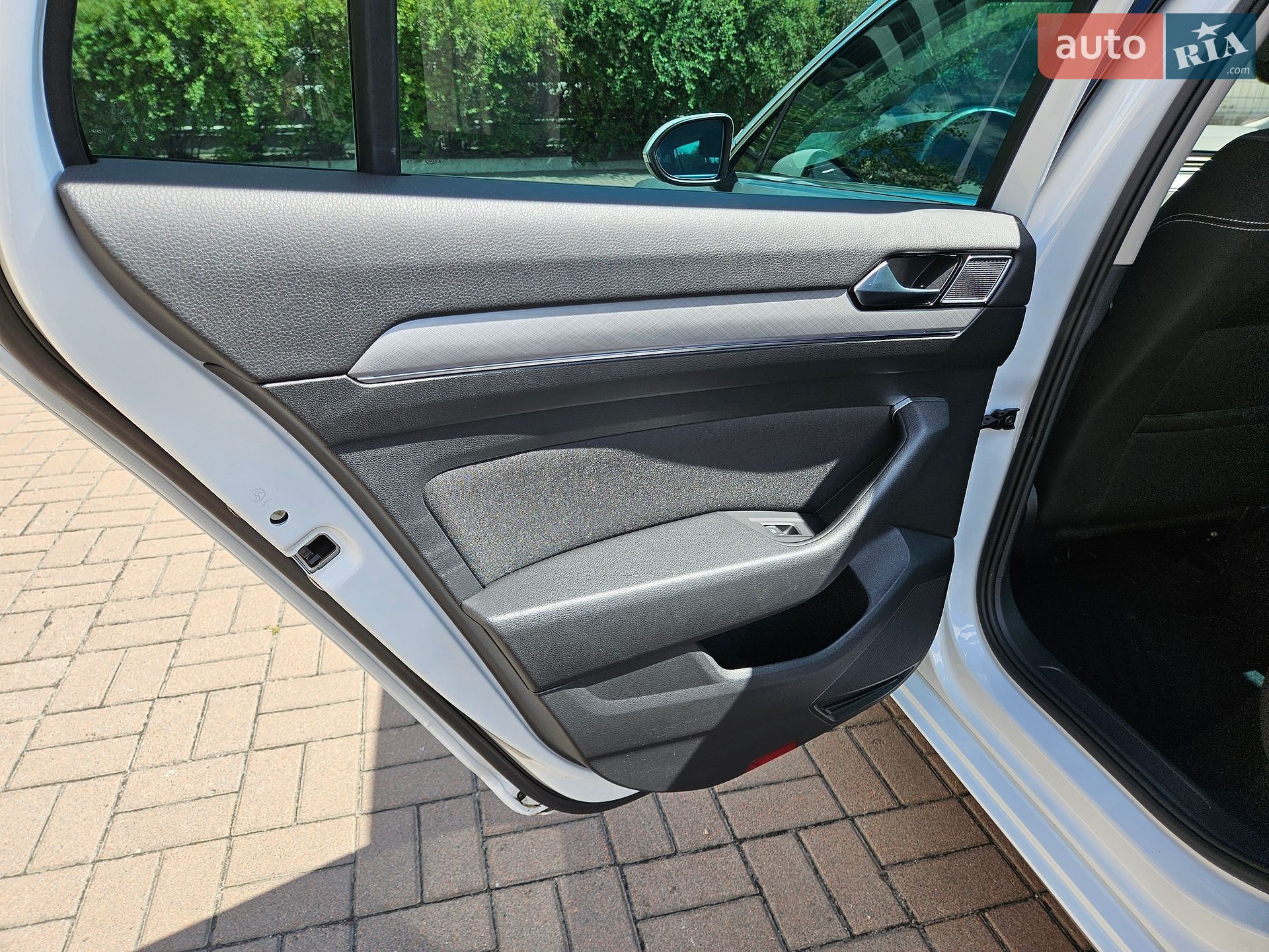 Volkswagen Passat 2023 VIN WVWZZZ3CZPE075978 фото оголошення 57 з 116