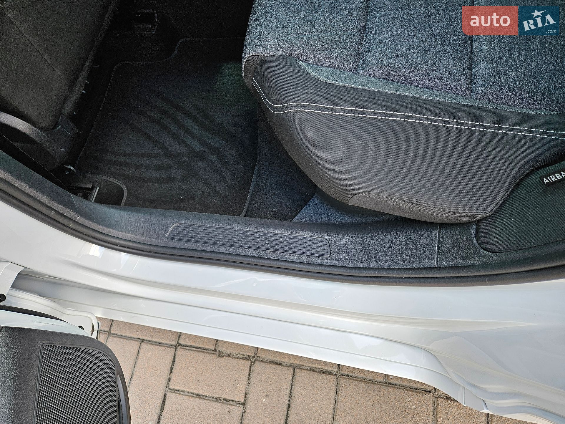 Volkswagen Passat 2023 VIN WVWZZZ3CZPE075978 фото оголошення 63 з 116