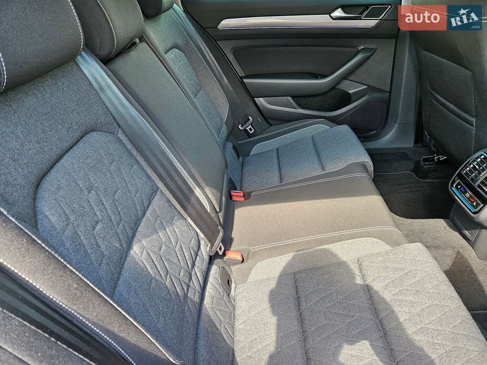 Volkswagen Passat 2023 VIN WVWZZZ3CZPE075978 фото оголошення 71 з 116