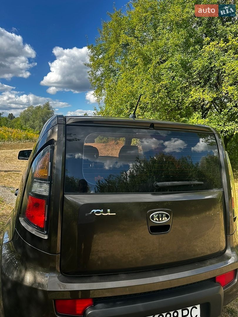 Kia Soul 2011 VIN KNAJT811BB7326694 фото оголошення 5 з 18