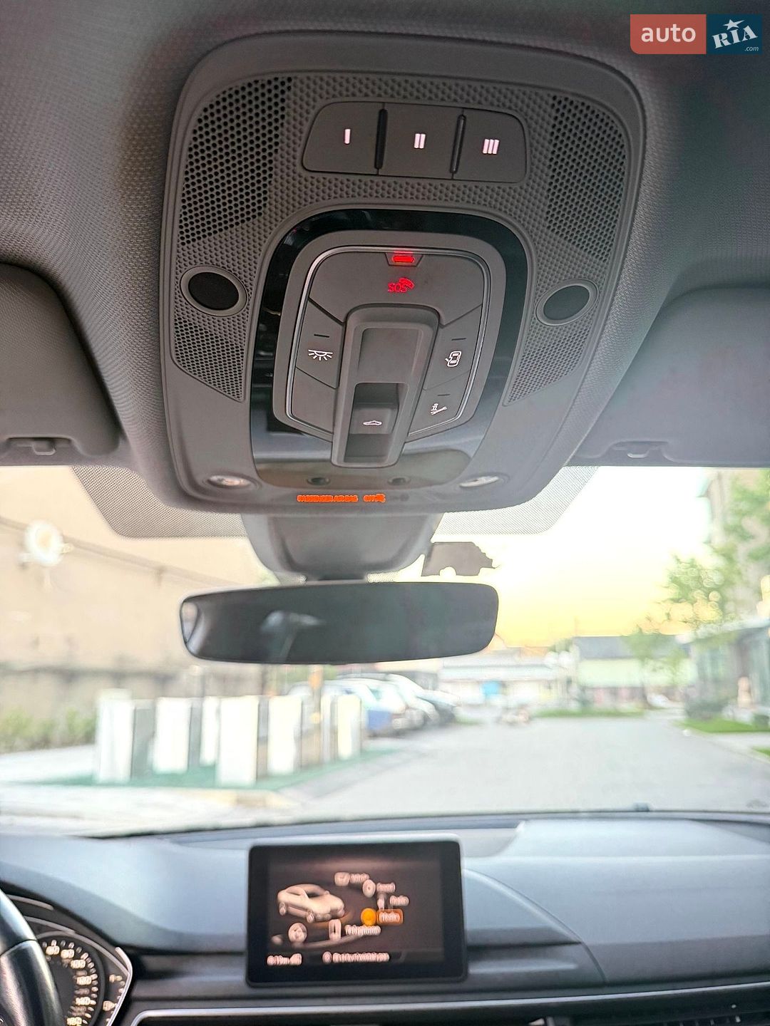 Audi A4 2019 VIN WAUGMAF47KN017044 фото оголошення 17 з 18