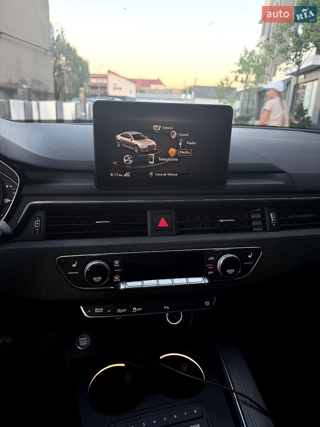 Audi A4 2019 VIN WAUGMAF47KN017044 фото оголошення 14 з 15