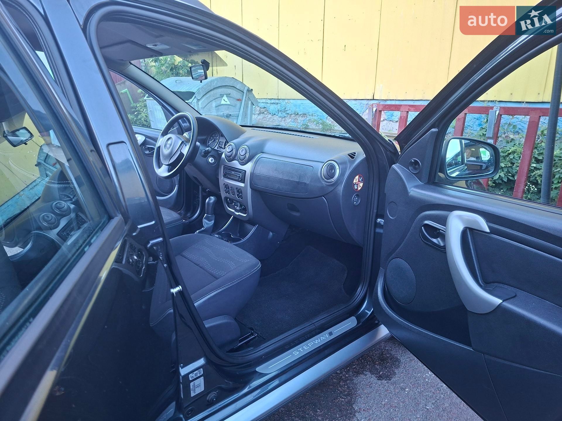 Dacia Sandero StepWay 2011 VIN UU1BSDAFK43056234 фото оголошення 3 з 41