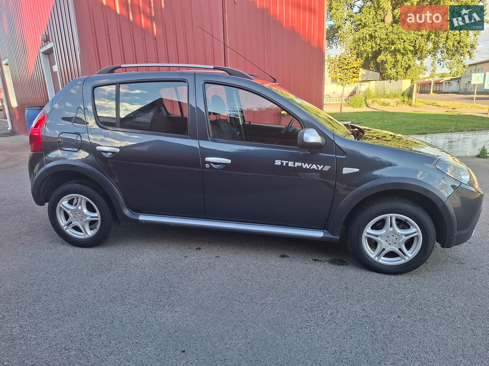 Dacia Sandero StepWay 2011 VIN UU1BSDAFK43056234 фото оголошення 2 з 41