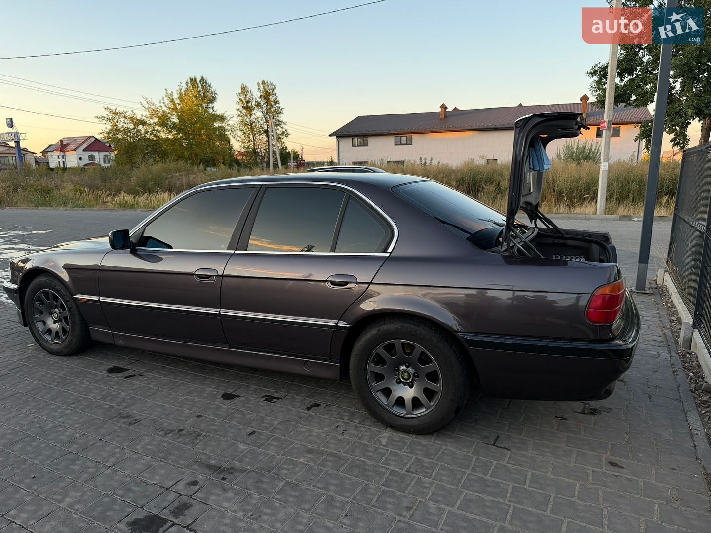 BMW 7 Series 1995 VIN WBAGF21040DF68963 фото оголошення 4 з 16