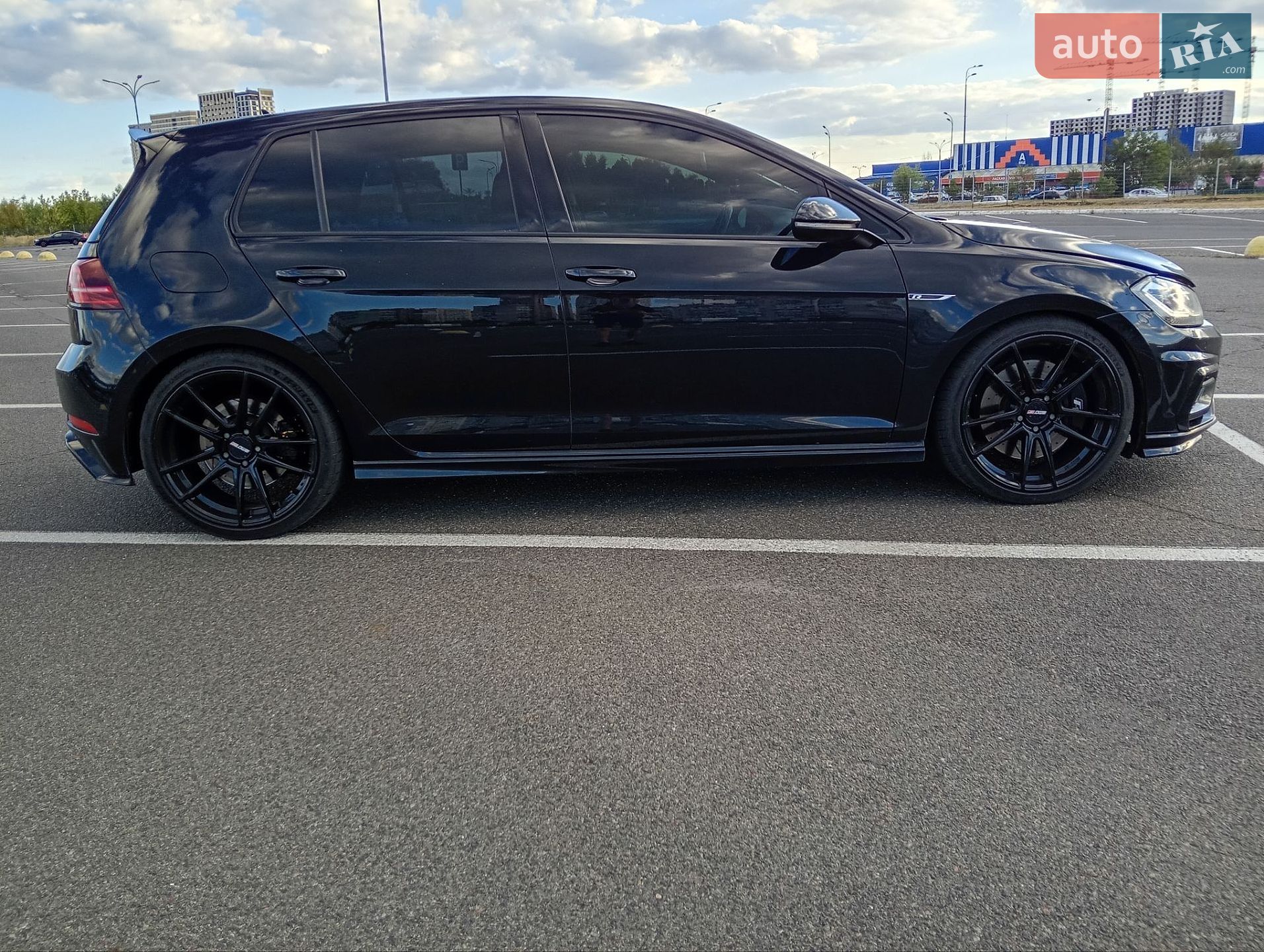 Volkswagen Golf R 2016 VIN WVWVF7AU2HW002503 фото оголошення 8 з 14