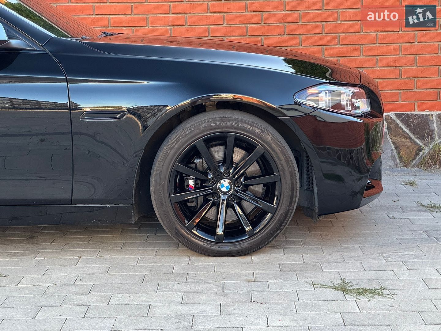BMW 5 Series 2014 VIN WBA5B3C59ED533079 фото оголошення 9 з 29