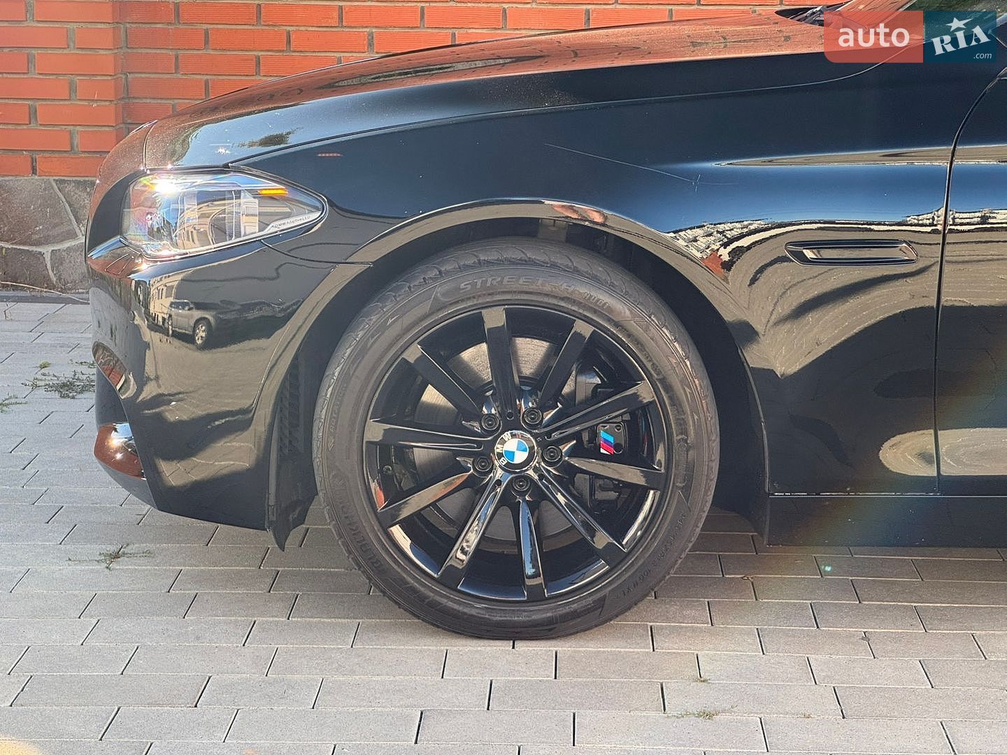 BMW 5 Series 2014 VIN WBA5B3C59ED533079 фото оголошення 10 з 29