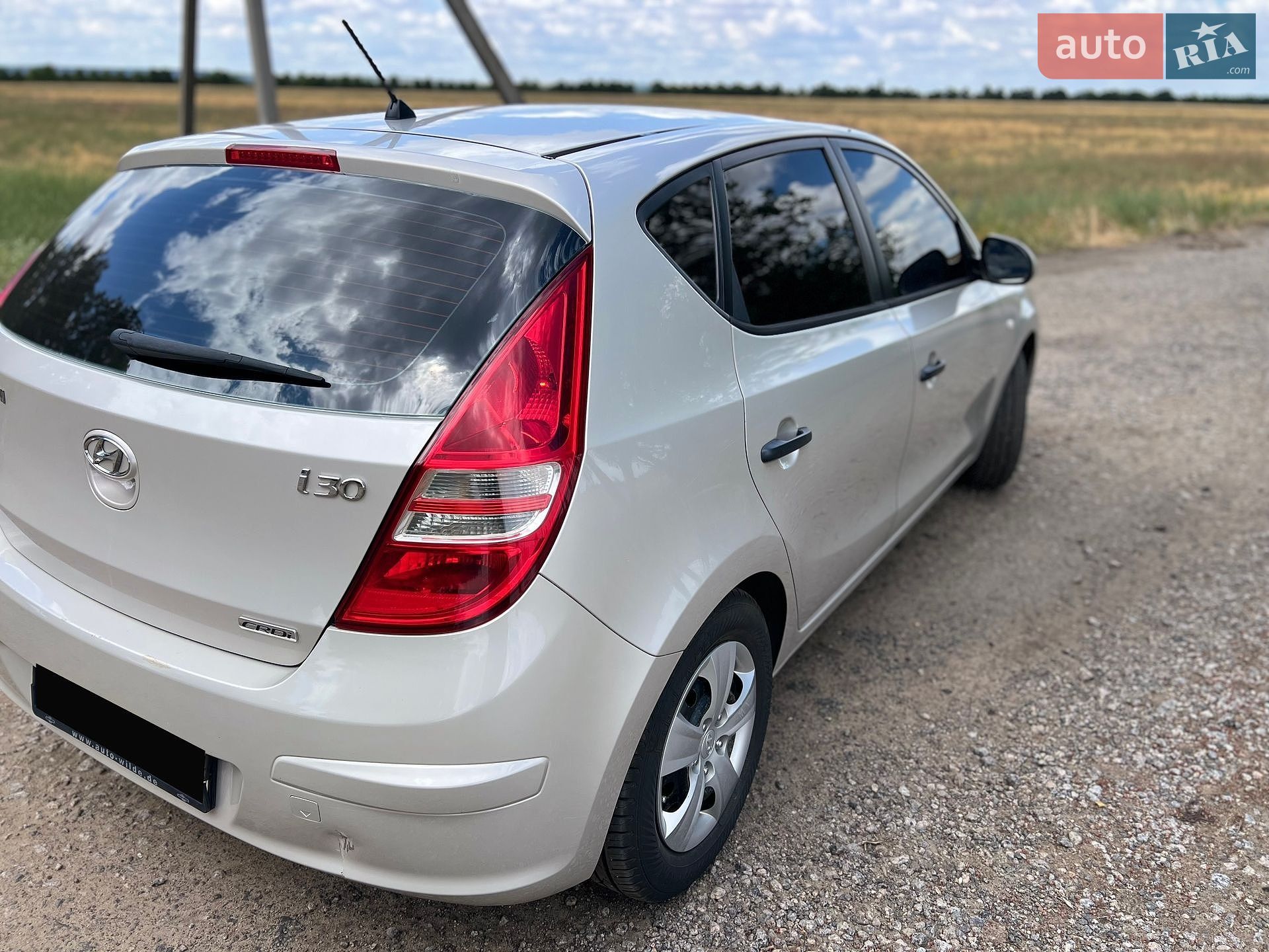 Hyundai i30 2010 VIN TMADB51SAAJ121152 фото оголошення 2 з 9