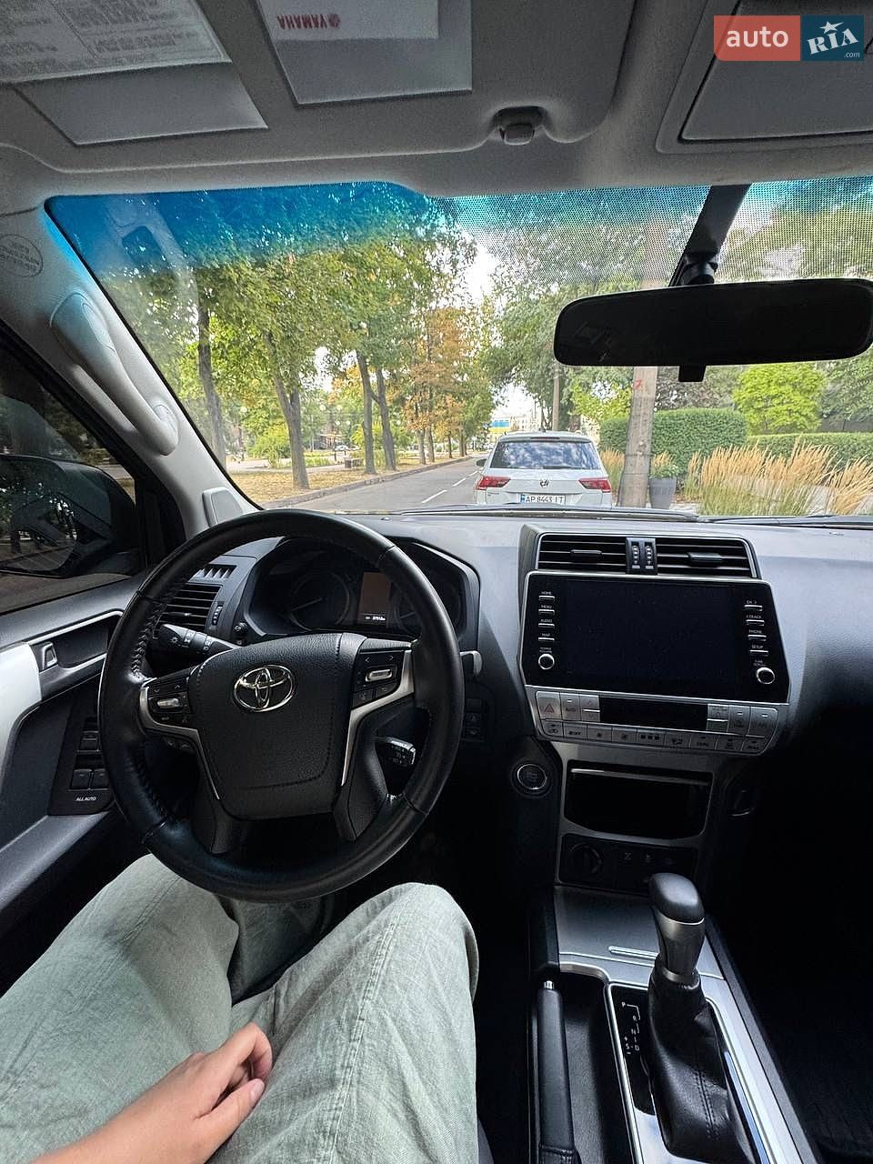 Toyota Land Cruiser Prado 2022 VIN JTEBR3FJ70K247466 фото оголошення 2 з 6