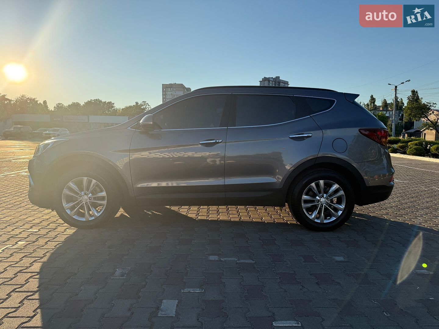 Hyundai Santa FE 2016 VIN KMHSW81UBGU655143 фото оголошення 11 з 31