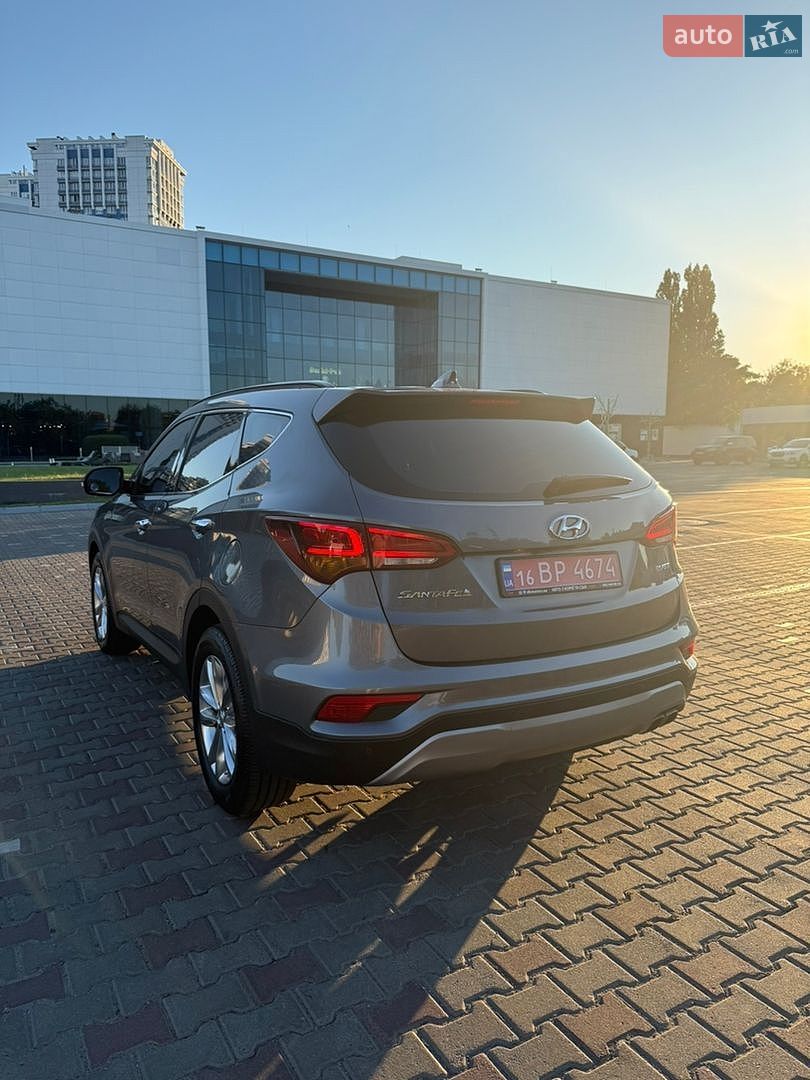 Hyundai Santa FE 2016 VIN KMHSW81UBGU655143 фото оголошення 10 з 31