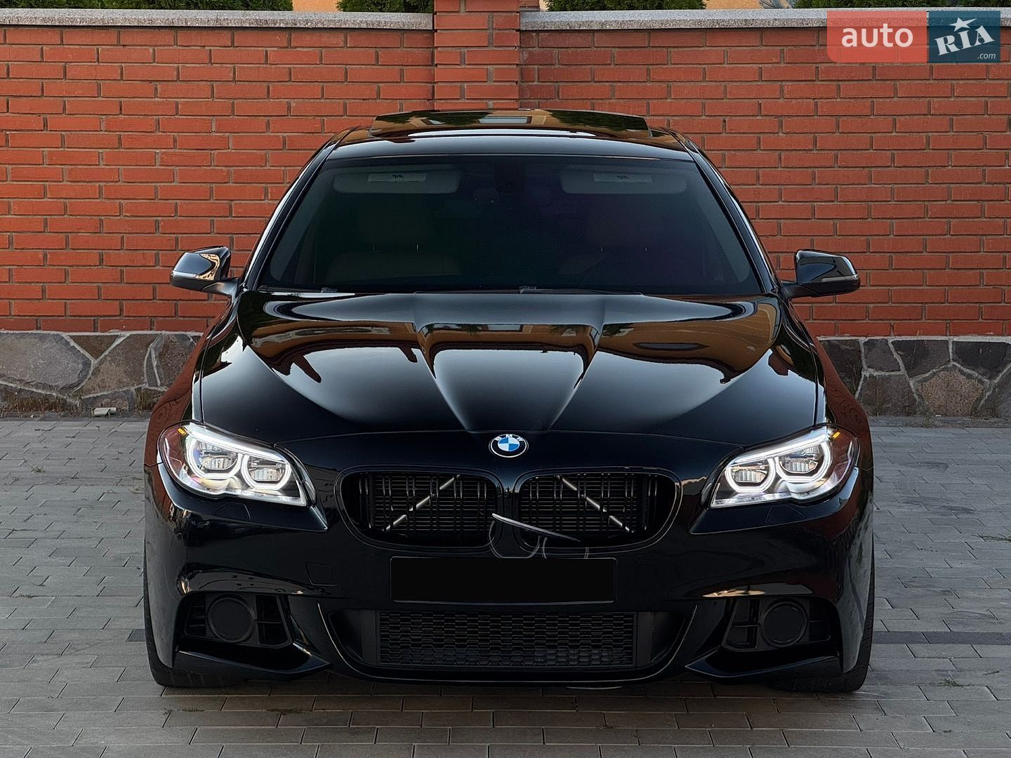 BMW 5 Series 2014 VIN WBA5B3C59ED533079 фото оголошення 2 з 29