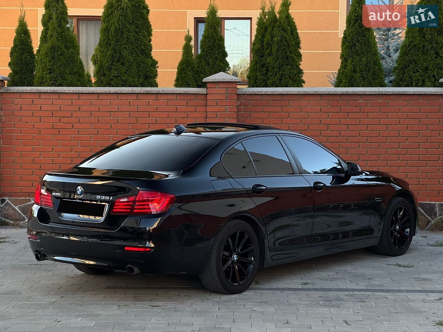 BMW 5 Series 2014 VIN WBA5B3C59ED533079 фото оголошення 4 з 29