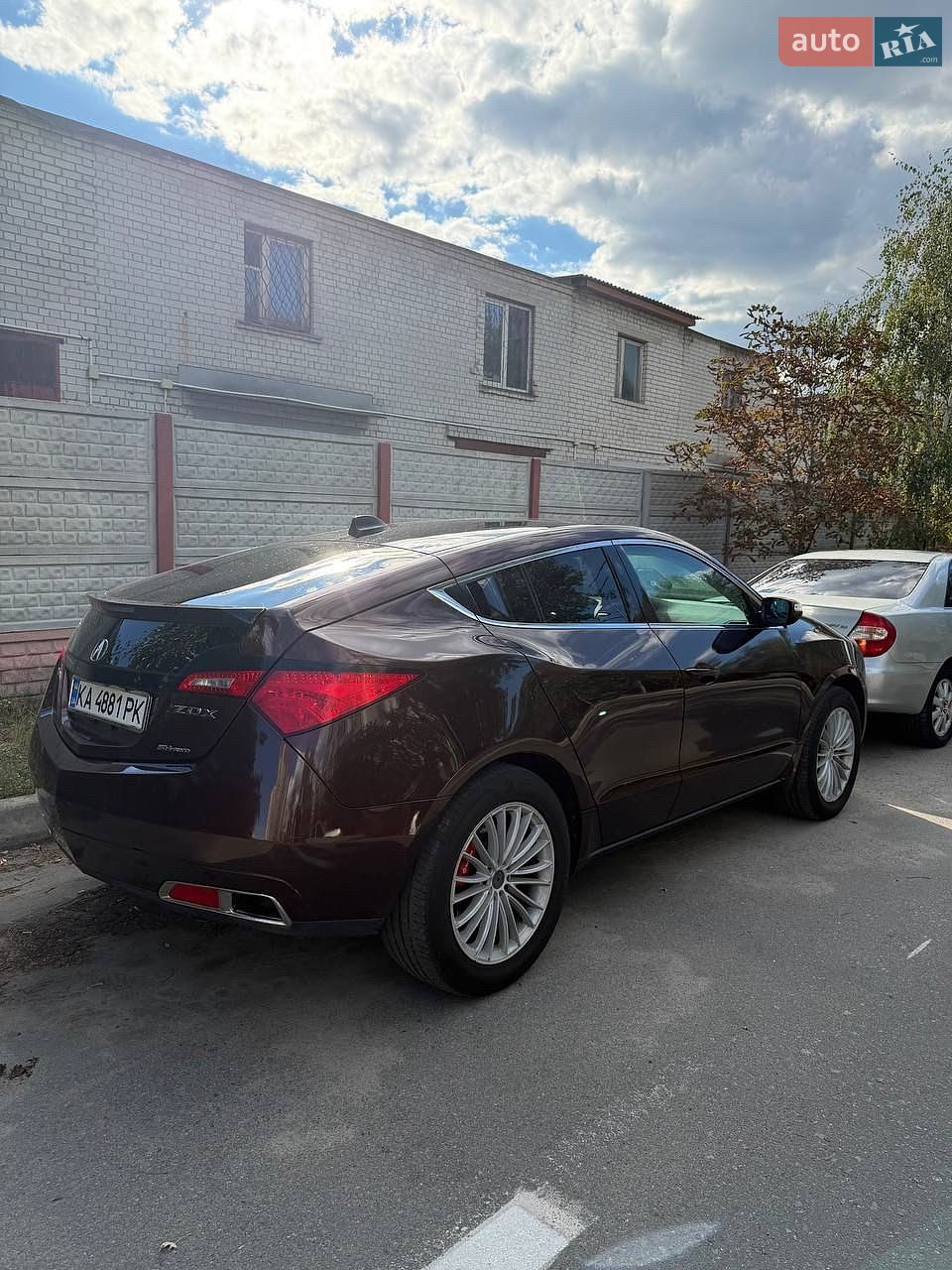 Acura ZDX 2010 VIN 2HNYB1H64AH500391 фото оголошення 12 з 21