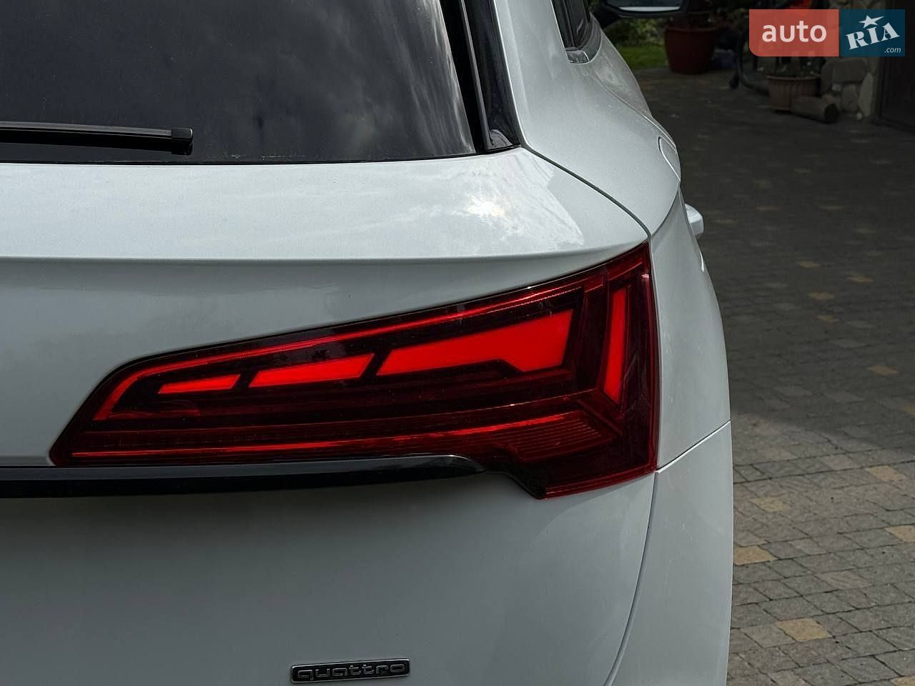 Audi Q5 2020 VIN WA1E2AFYXM2047320 фото оголошення 12 з 40