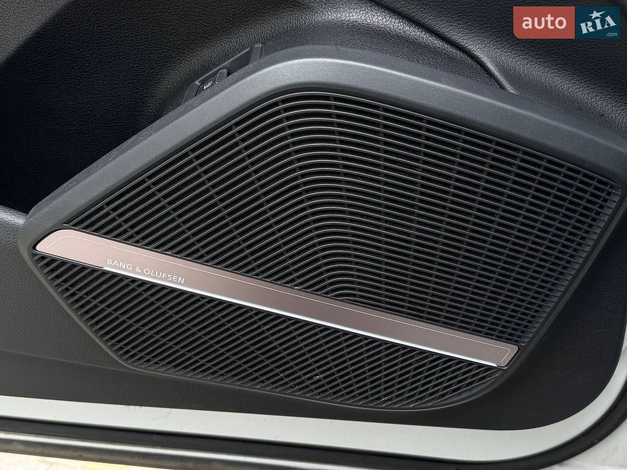 Audi Q5 2020 VIN WA1E2AFYXM2047320 фото оголошення 24 з 40