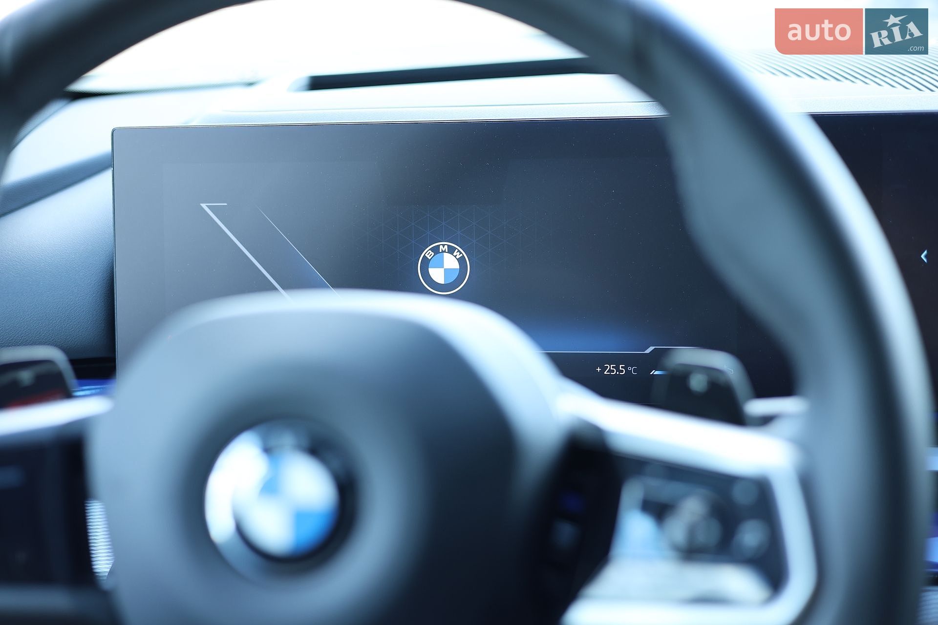 BMW 5 Series 2023 VIN WBA11FJ080CR13197 фото оголошення 26 з 80