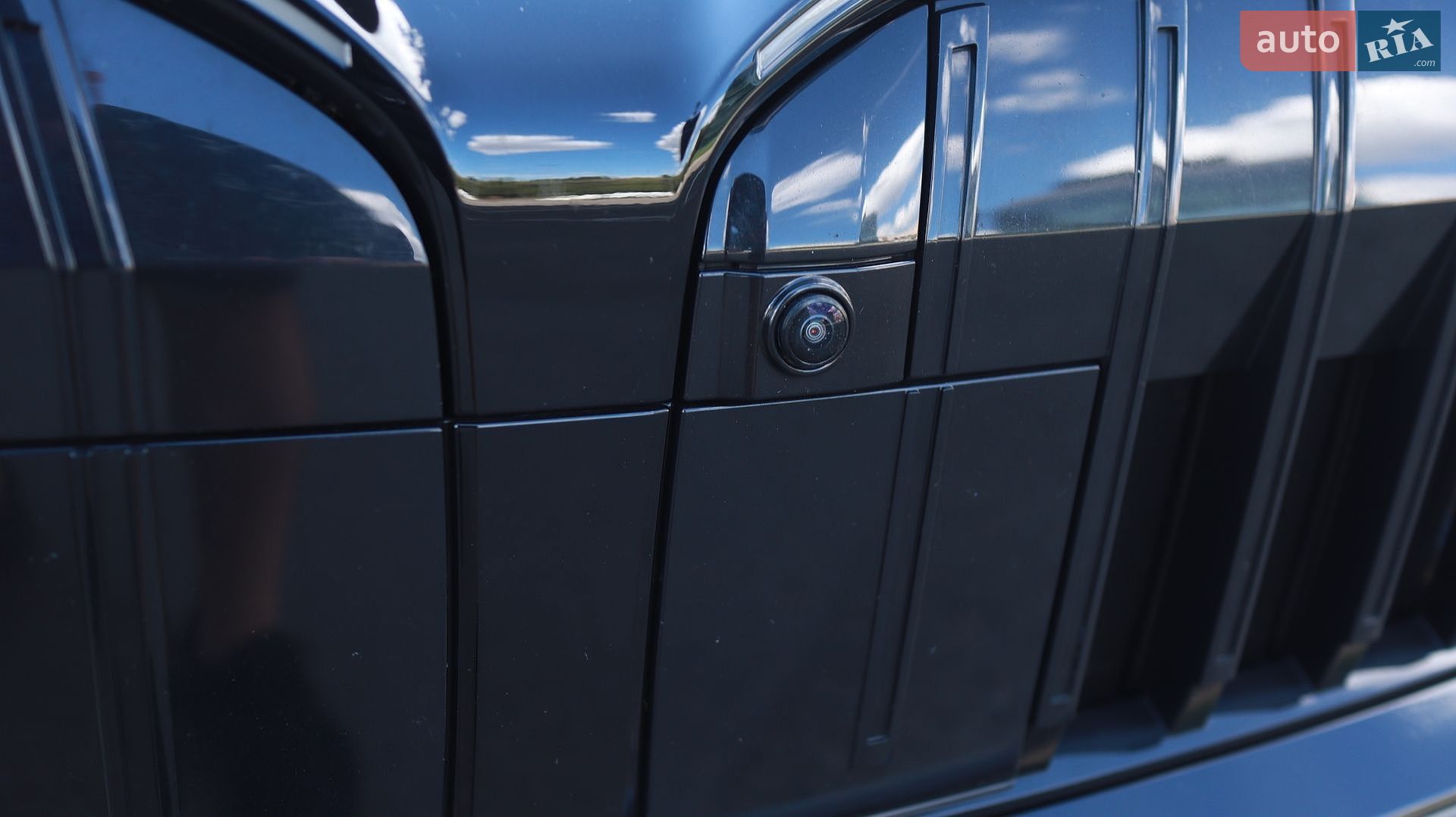 BMW 5 Series 2023 VIN WBA11FJ080CR13197 фото оголошення 44 з 80