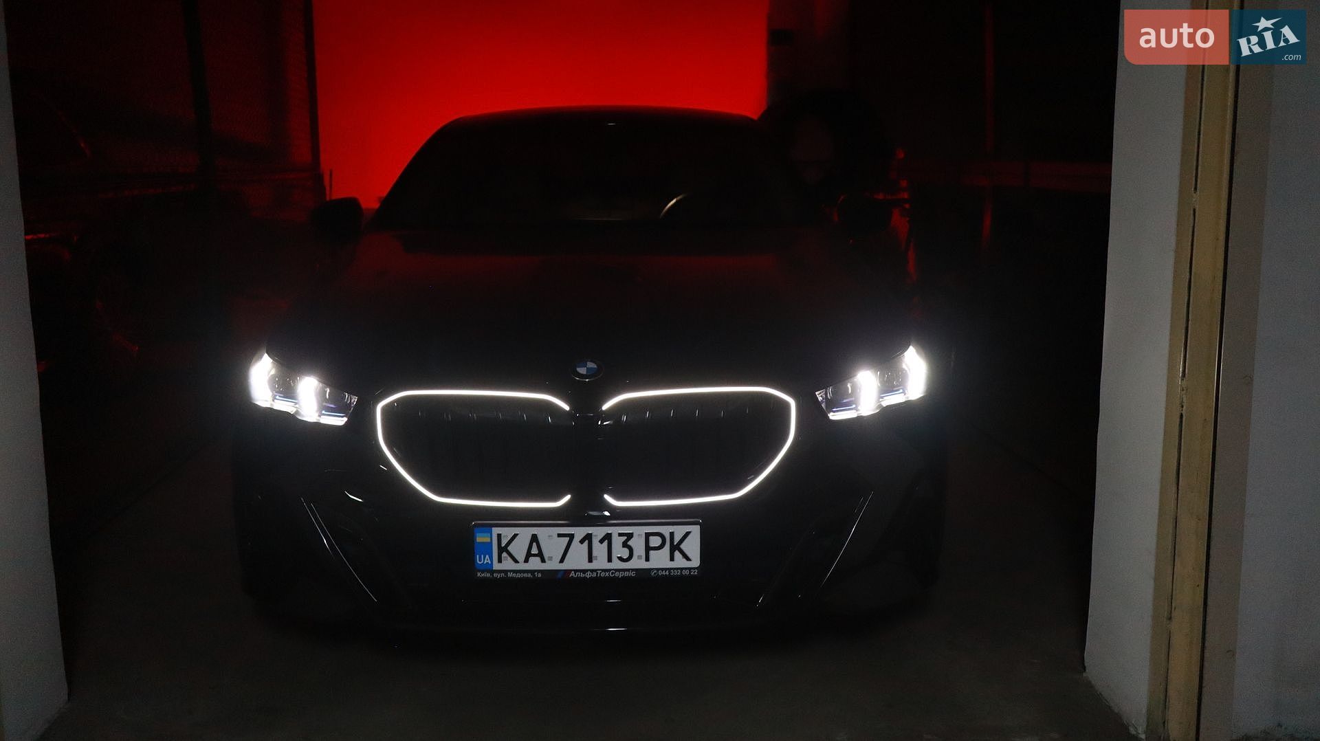 BMW 5 Series 2023 VIN WBA11FJ080CR13197 фото оголошення 77 з 80