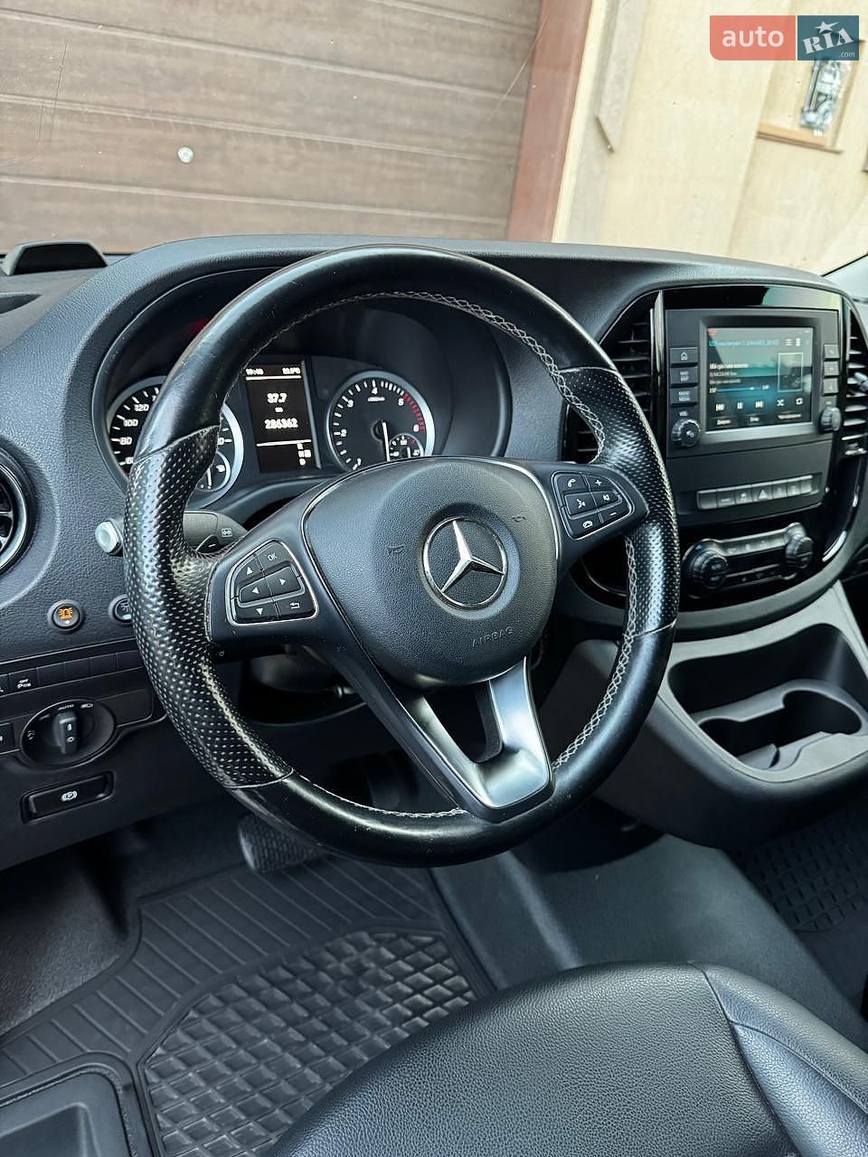 Mercedes-Benz Vito 2022 VIN W1V44760313955185 фото оголошення 28 з 64