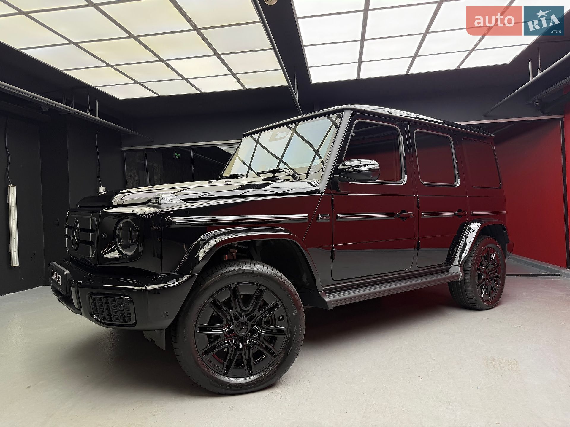 Mercedes-Benz G-Class 2025 VIN W1NWM0AB7SX059967 фото оголошення 5 з 56
