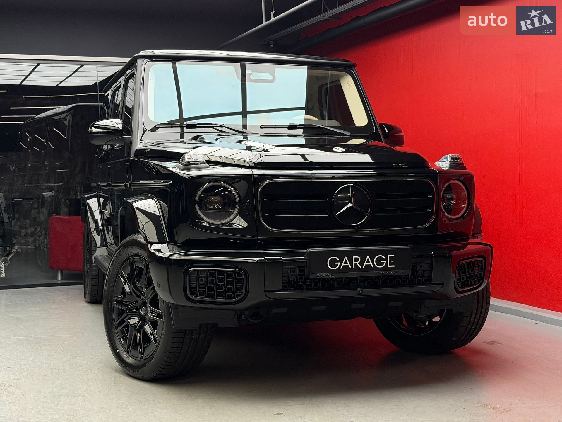 Mercedes-Benz G-Class 2025 VIN W1NWM0AB7SX059967 фото оголошення 10 з 56