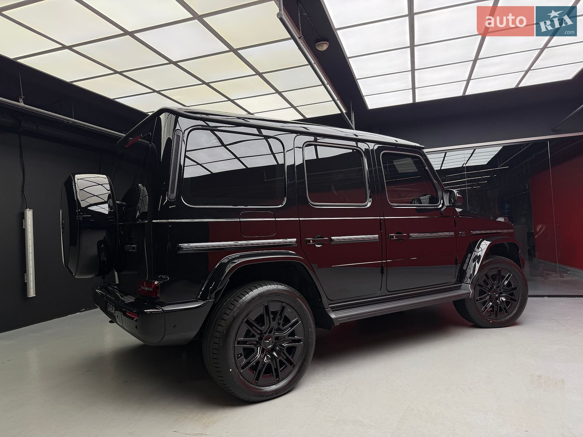 Mercedes-Benz G-Class 2025 VIN W1NWM0AB7SX059967 фото оголошення 14 з 56