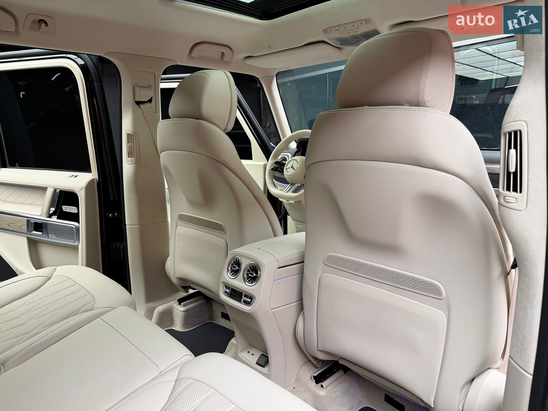Mercedes-Benz G-Class 2025 VIN W1NWM0AB7SX059967 фото оголошення 48 з 56