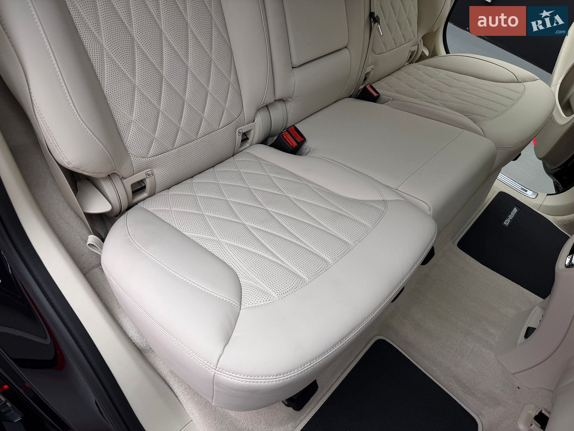 Mercedes-Benz G-Class 2025 VIN W1NWM0AB7SX059967 фото оголошення 46 з 56