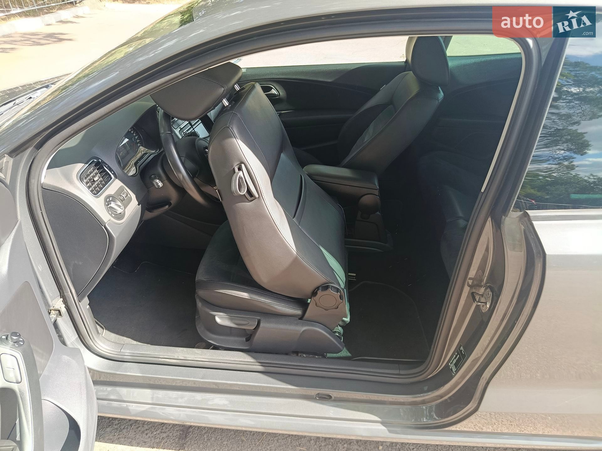 Volkswagen Polo 2011 VIN WVWZZZ6RZBY300983 фото оголошення 8 з 24