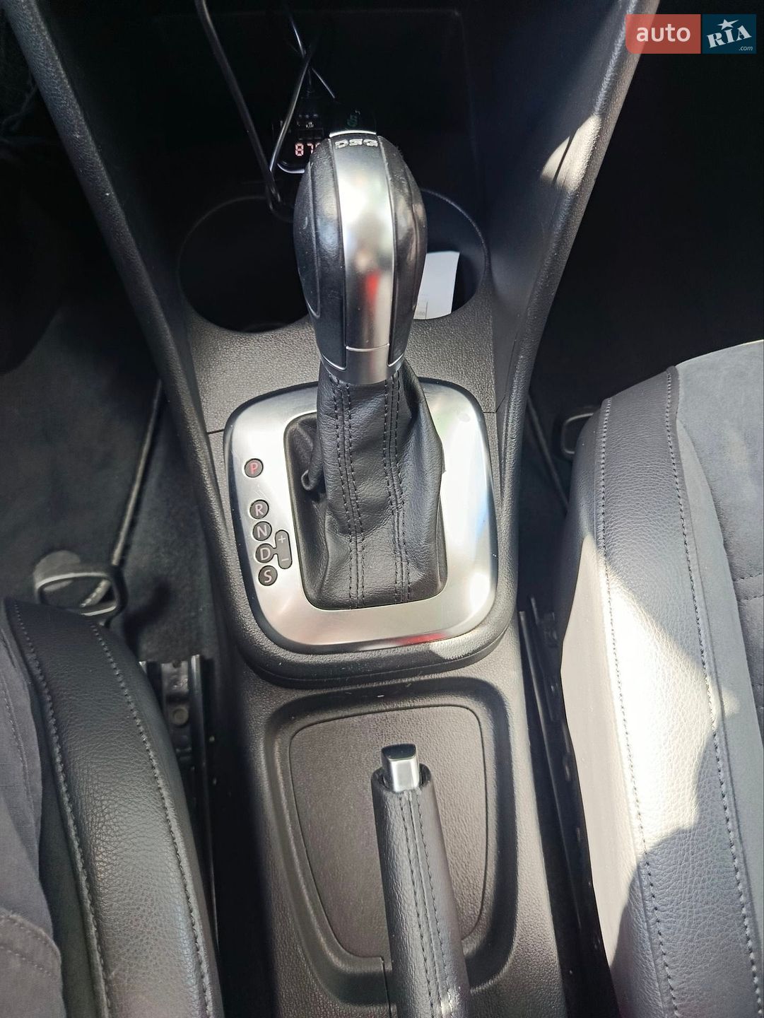 Volkswagen Polo 2011 VIN WVWZZZ6RZBY300983 фото оголошення 12 з 24