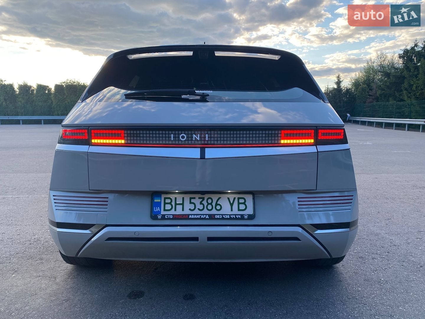Hyundai Ioniq 5 2021 VIN KMHKL81AFNU056447 фото оголошення 5 з 45