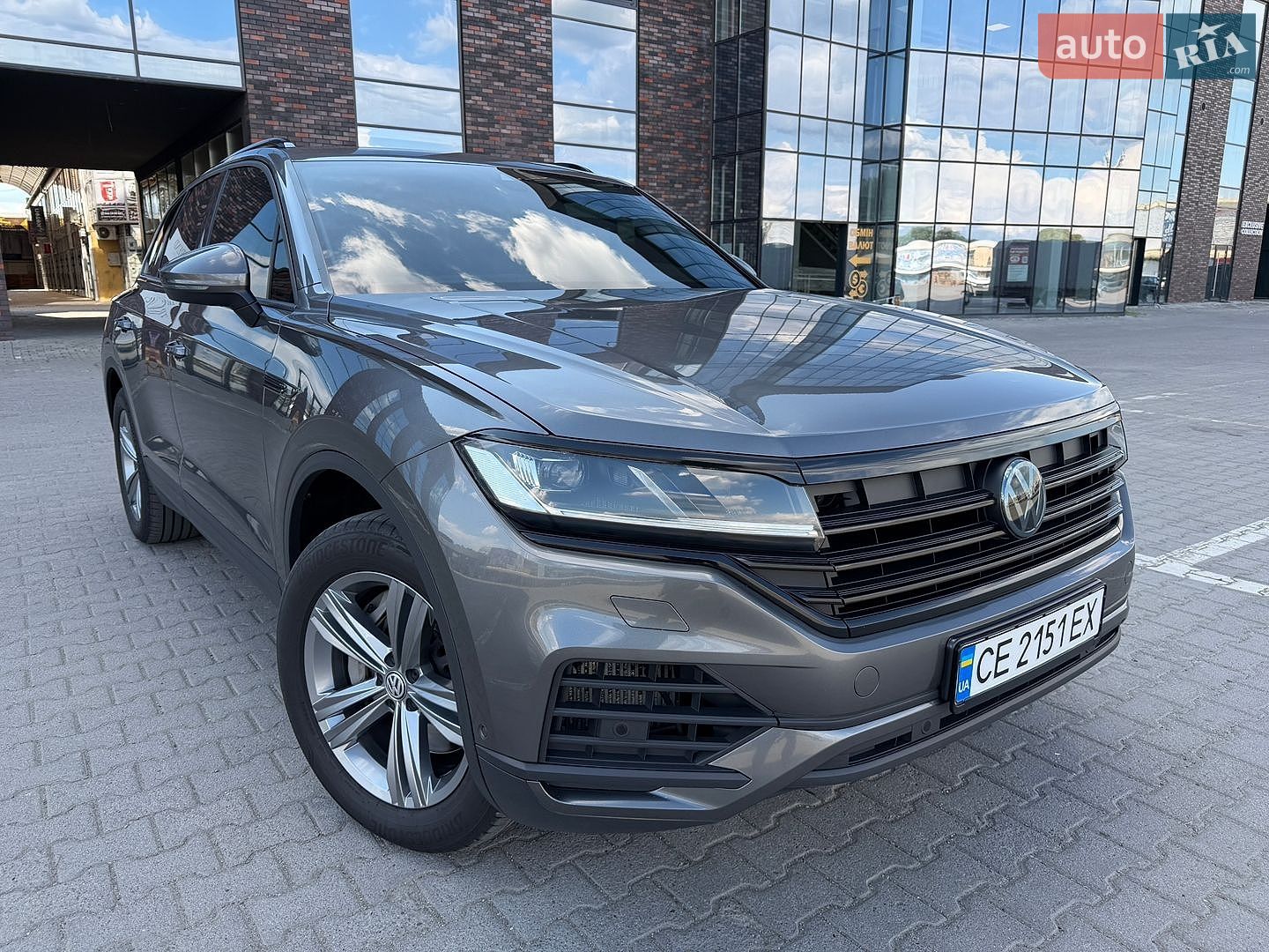 Volkswagen Touareg 2018 VIN WVGZZZCRZKD013622 фото оголошення 6 з 23