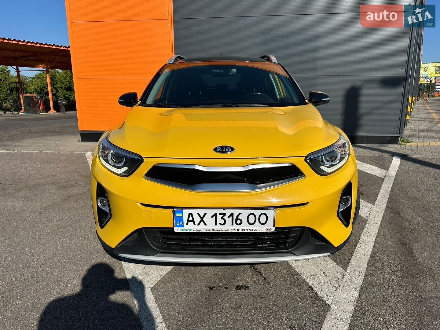 Kia Stonic 2020 VIN KNAD6814BM6492623 фото оголошення 2 з 9
