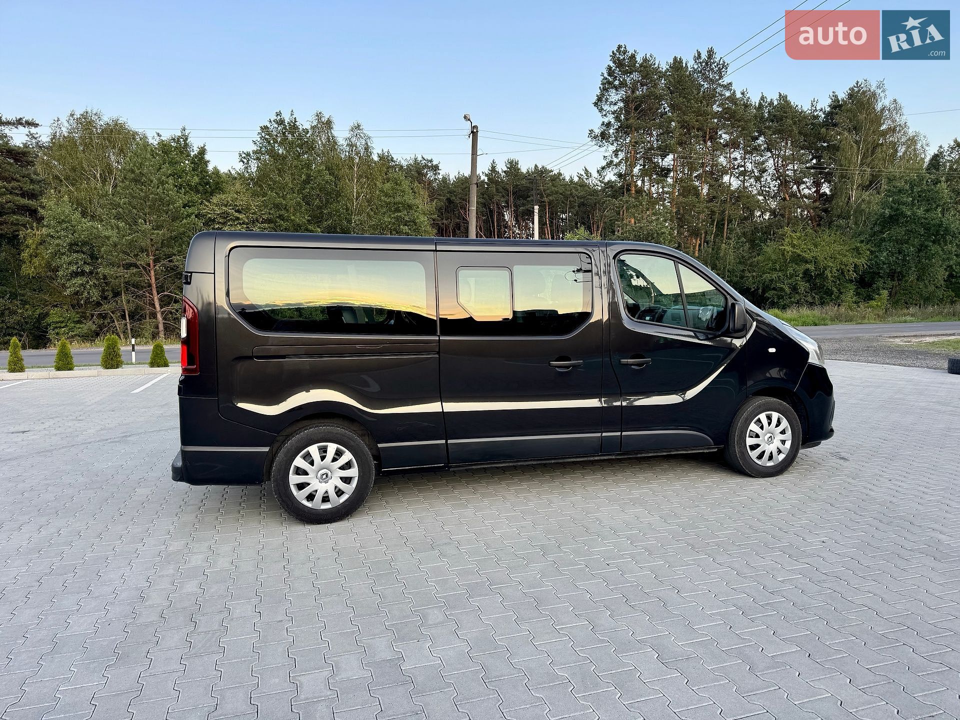 Renault Trafic 2017 VIN VF1JL000158714674 фото оголошення 9 з 47