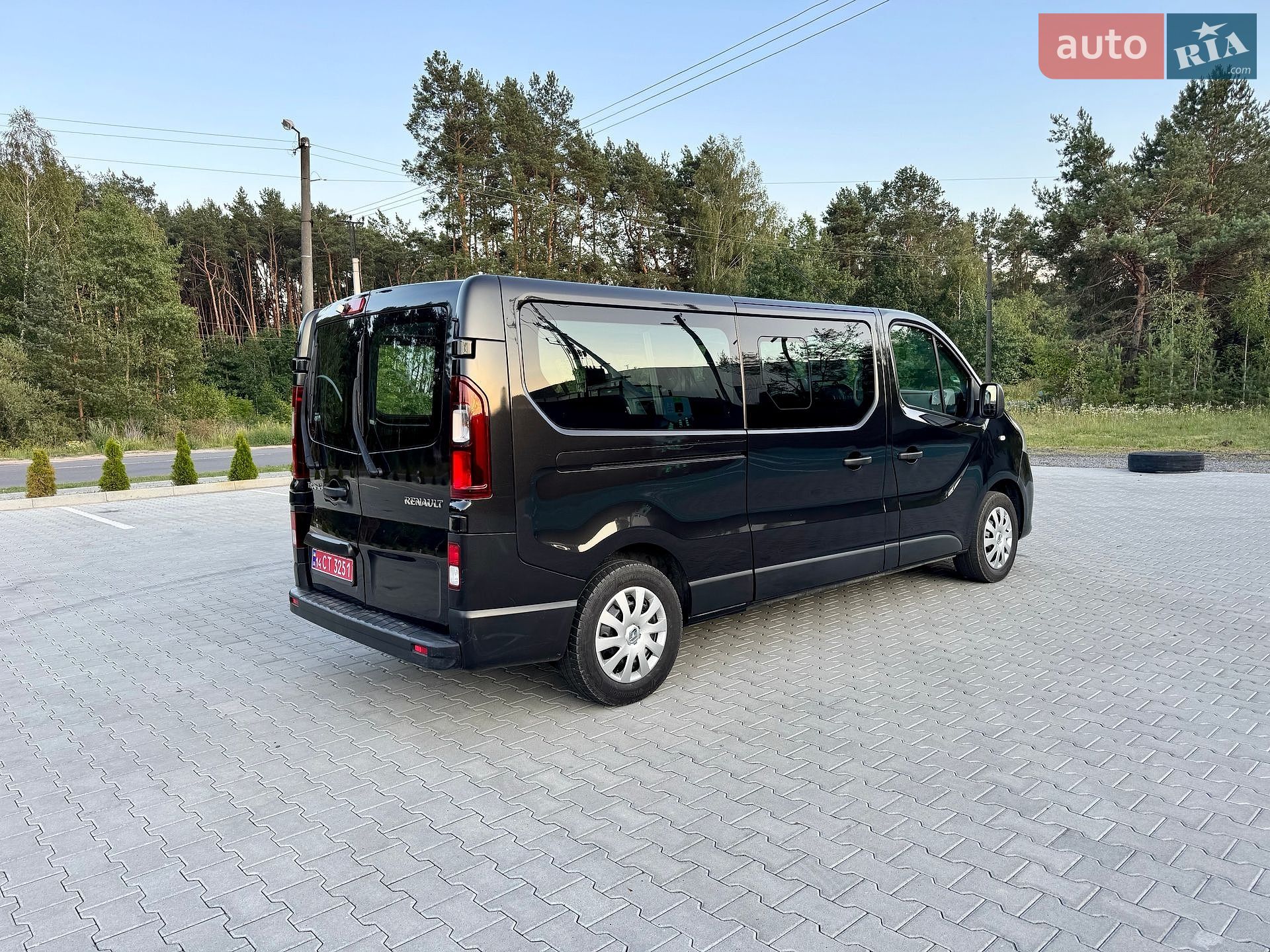 Renault Trafic 2017 VIN VF1JL000158714674 фото оголошення 10 з 47